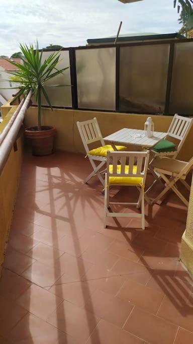 Daloba House *